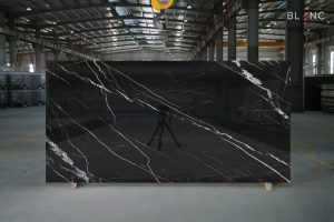 Đá Marble Nero Marquina