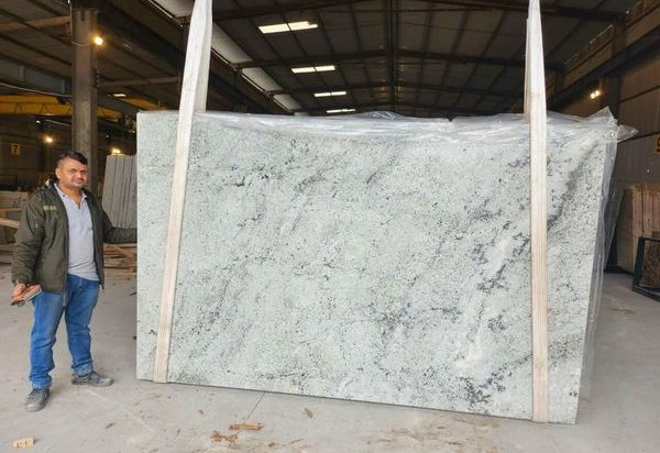 Đá Granite Colonial White