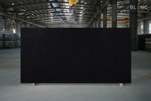 đá granite đen kim sa