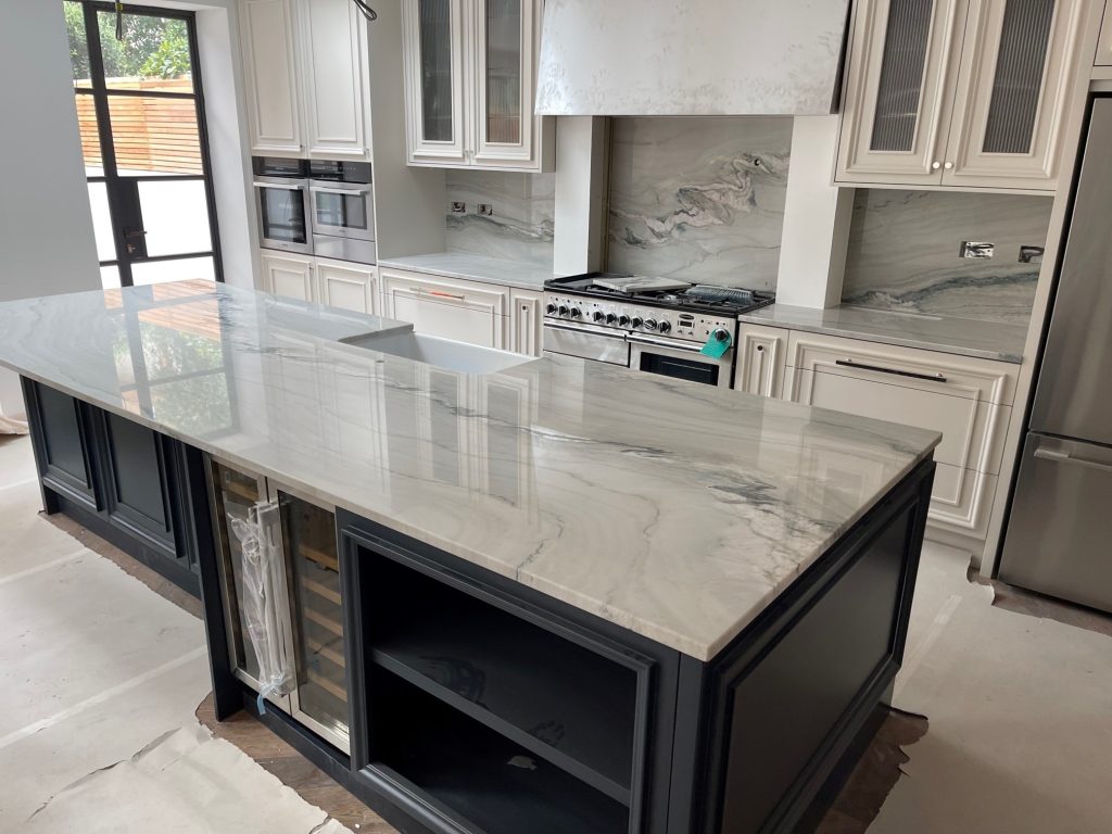 Đá Quartzite Macaubas Fantasy - Blanc Stone
