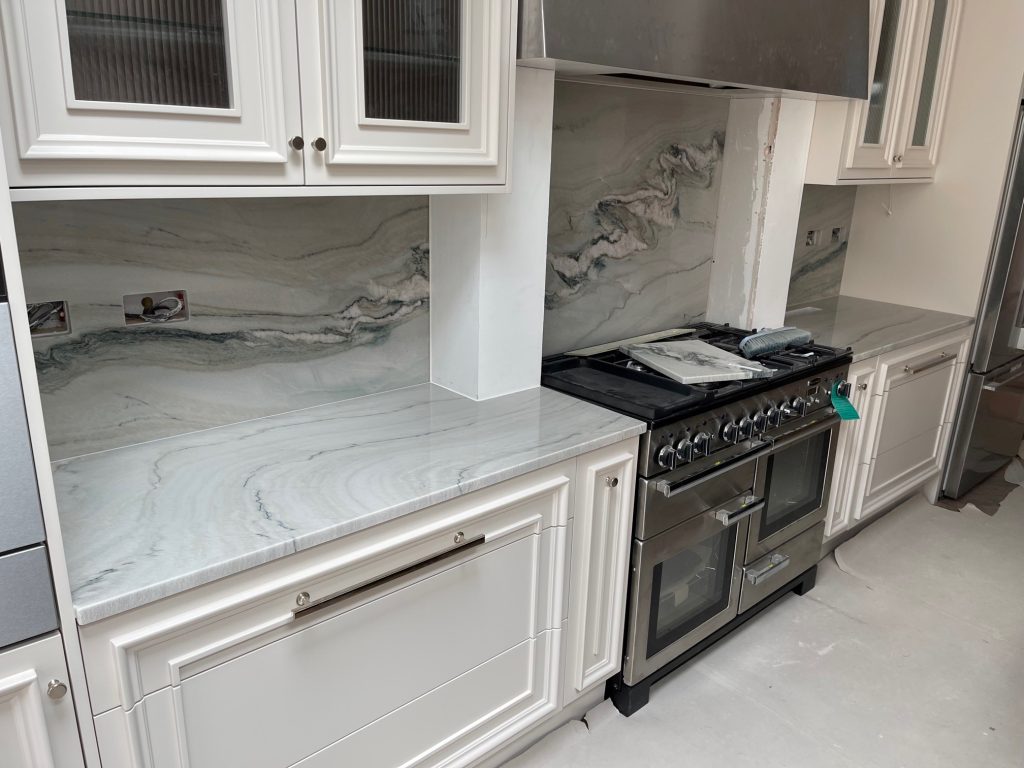Đá Quartzite Macaubas Fantasy - Blanc Stone