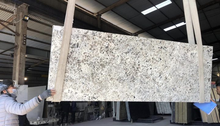 Đá Granite Alaska White