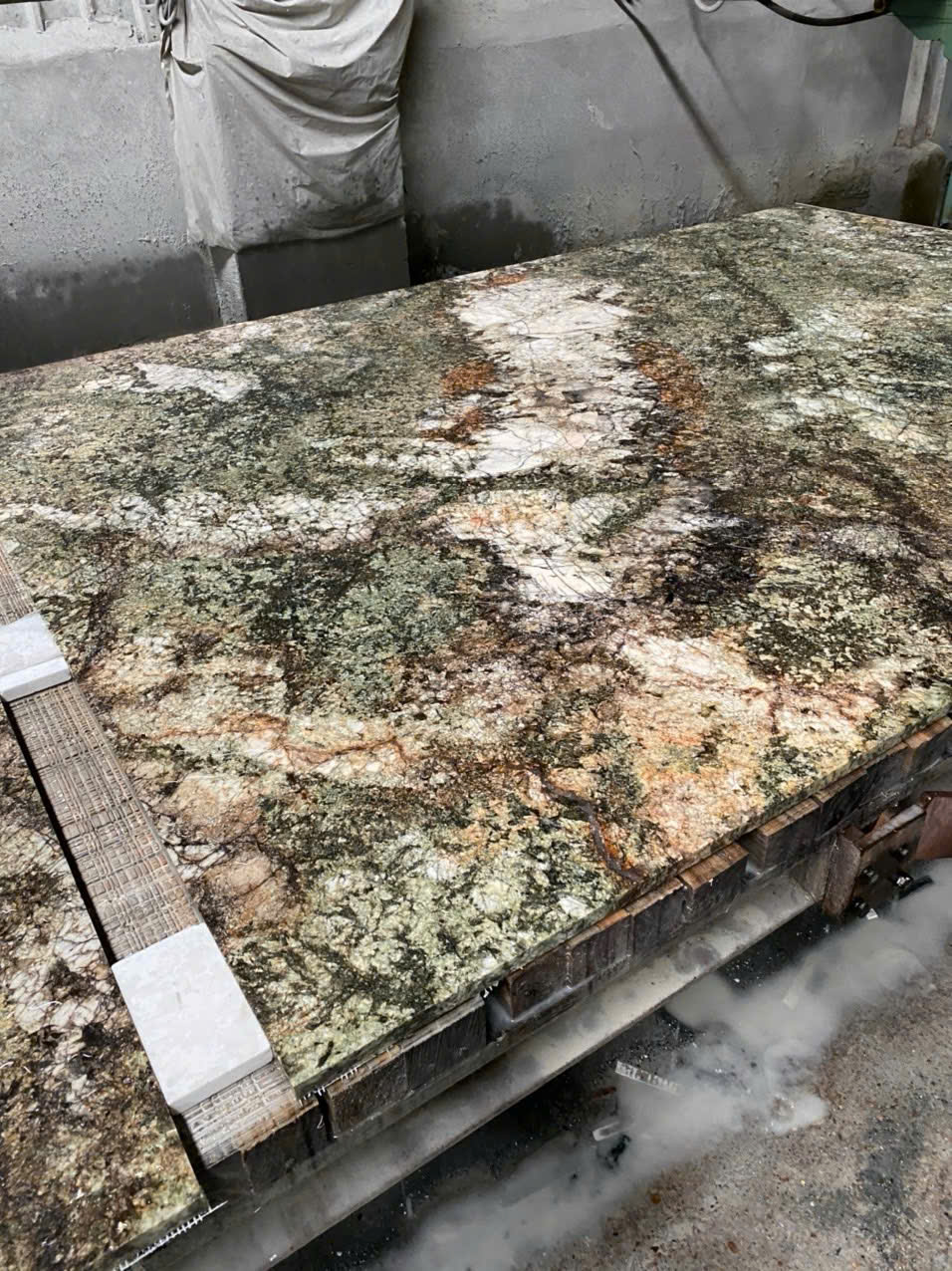 Đá Quartzite Kamarica