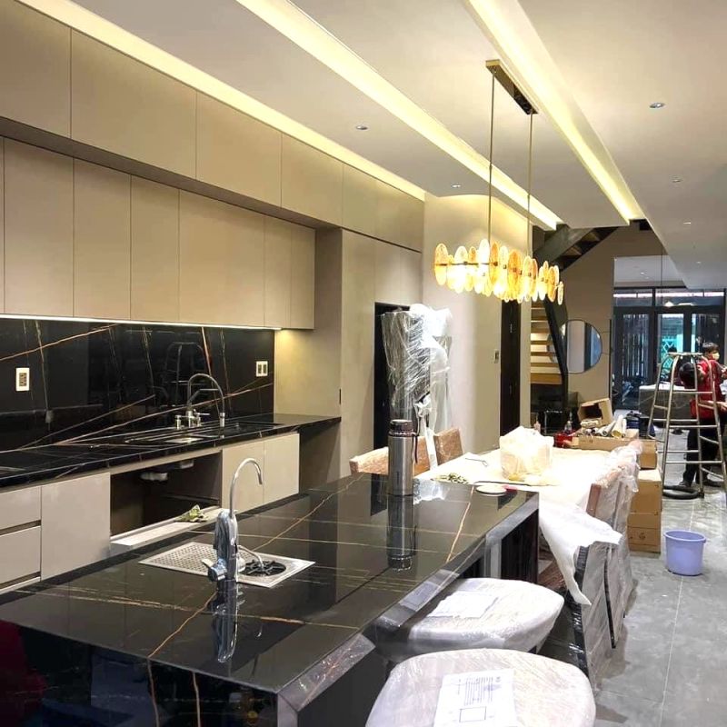 Đá Nung Kết Ramon Gold ốp bàn bếp, bàn đảo