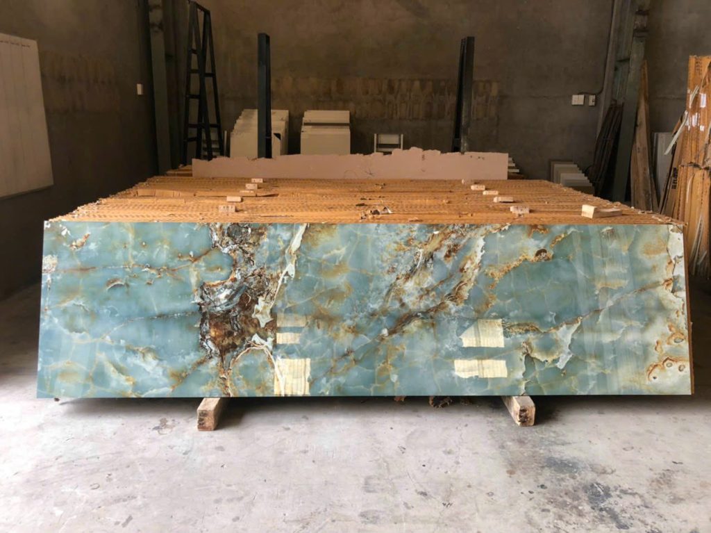 Đá Nung Kết Aria Luna