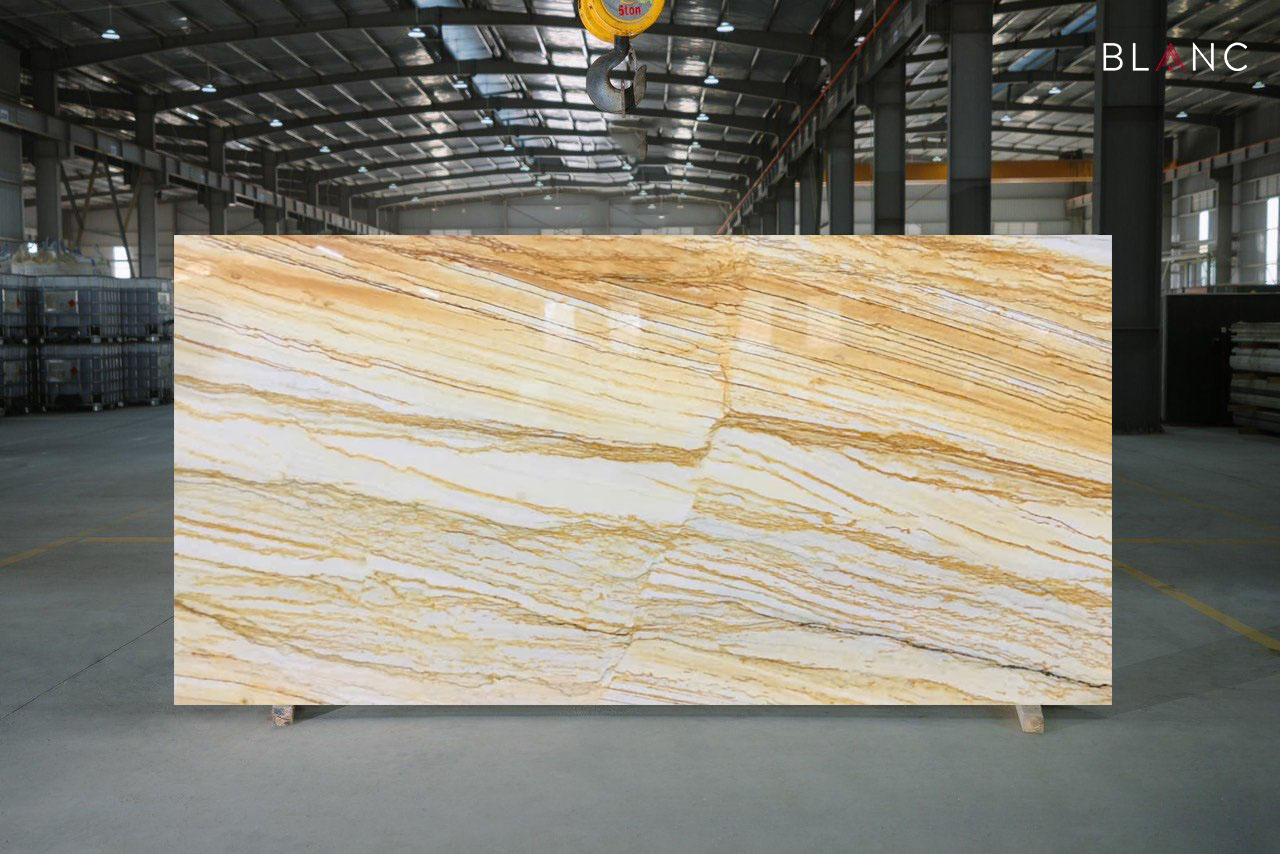 Đá Quartzite Calacatta Gold
